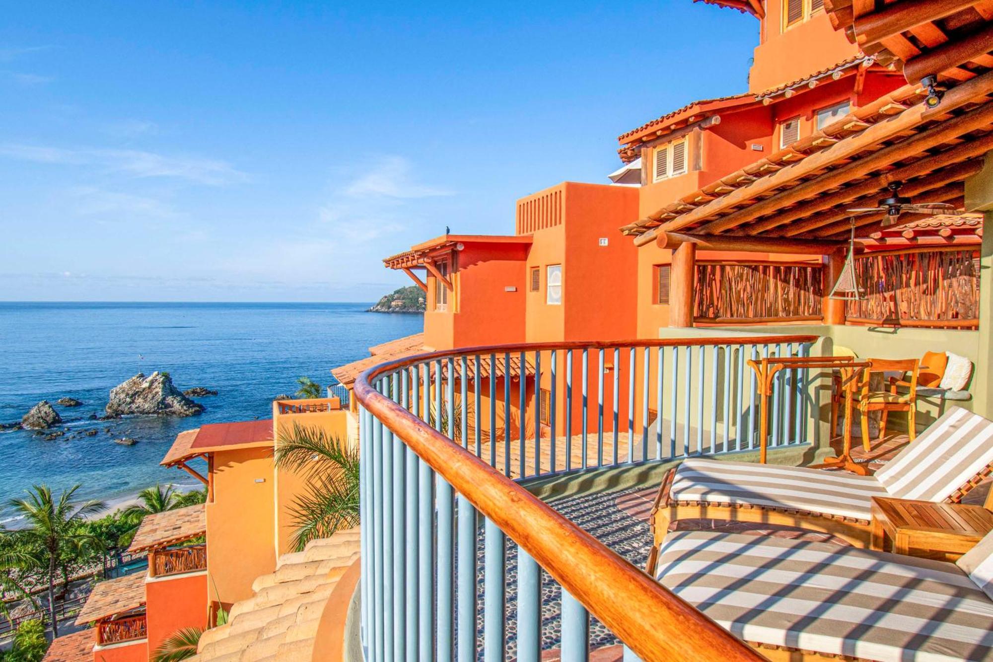 Hilton Grand Vacations Club Zihuatanejo Hotel Exterior foto