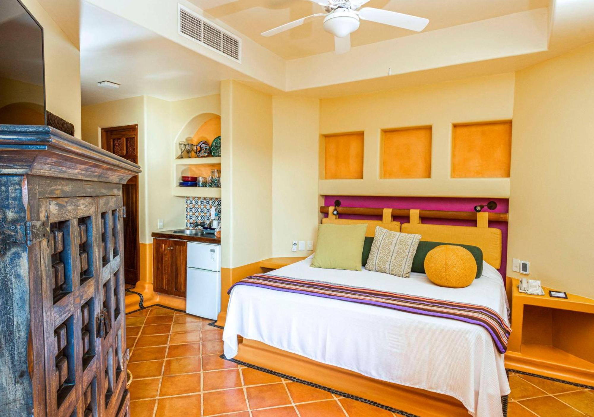 Hilton Grand Vacations Club Zihuatanejo Hotel Exterior foto