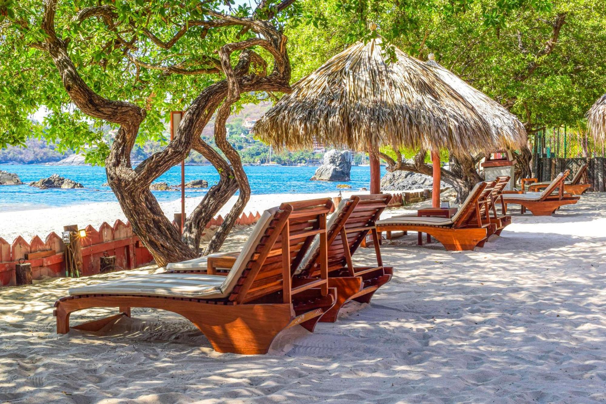Hilton Grand Vacations Club Zihuatanejo Hotel Exterior foto