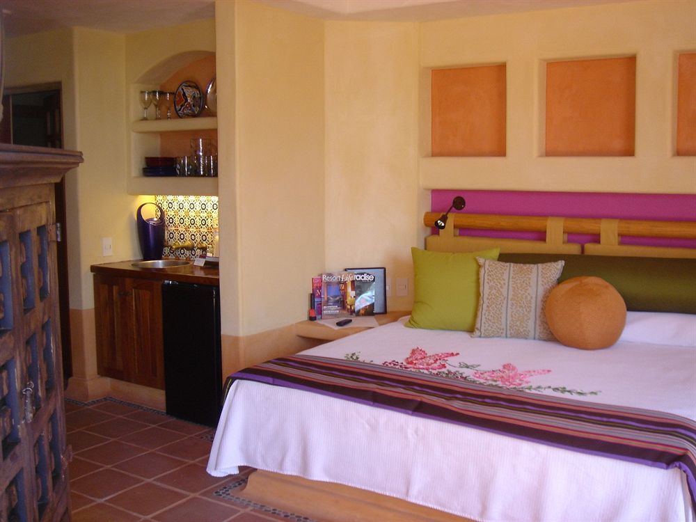 Hilton Grand Vacations Club Zihuatanejo Hotel Exterior foto